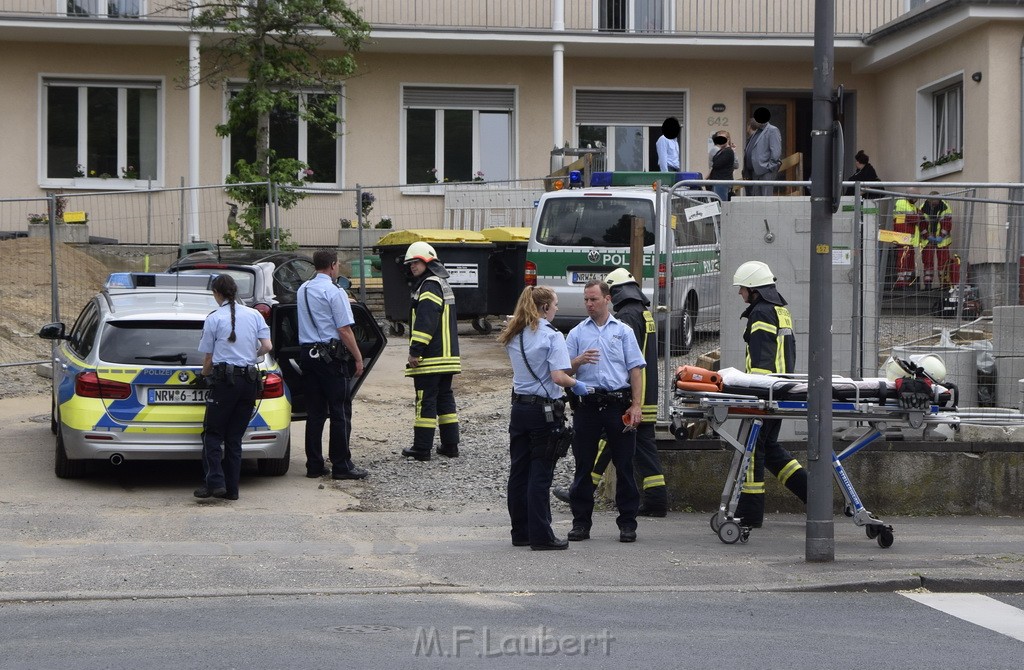 Einsatz BF Koeln Koeln Brueck Bruecker Mauspfad P32.JPG - Miklos Laubert